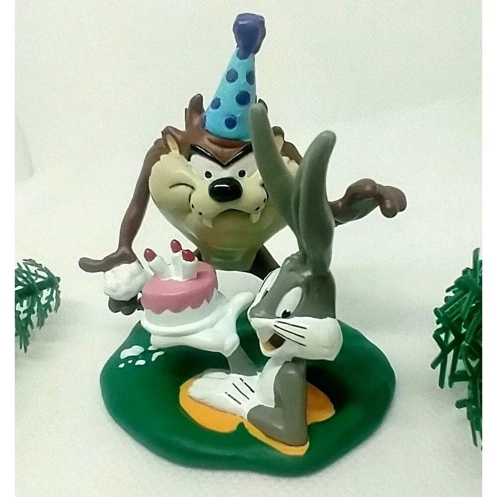 Taz Bugs Bunny 1995 Vintage Birthday Cake Topper Collectible ( Retired )